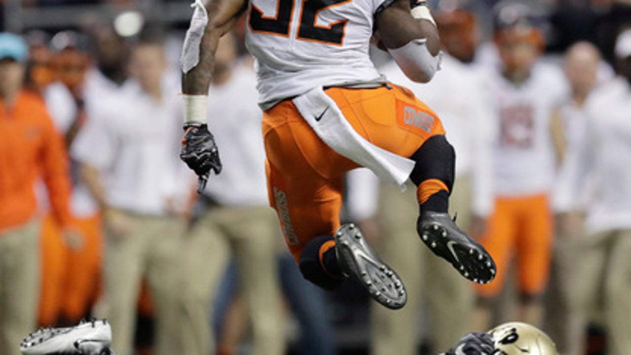 Mason Rudolph rolls, Oklahoma State routs Colorado 38-8 (Dec 29, 2016)
